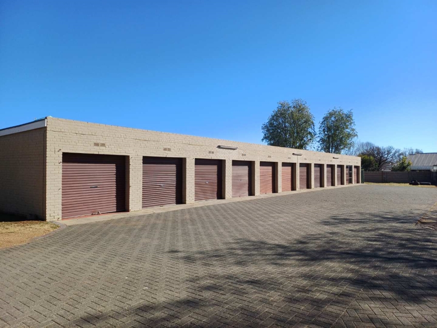 2 Bedroom Property for Sale in Wilgehof Free State